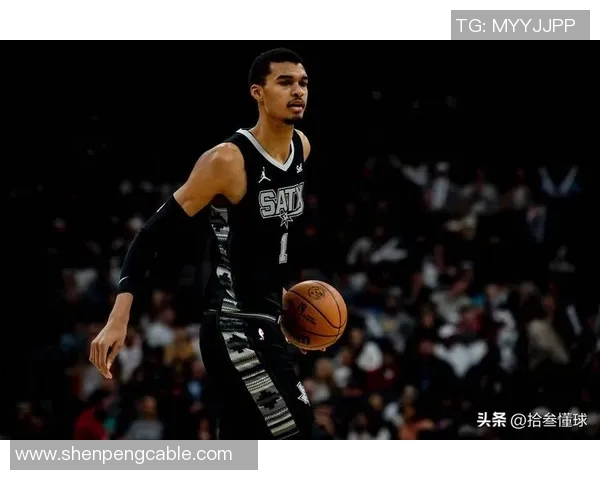 文班亚马法国队首秀狂砍27分震撼意大利吸引NBA球探目光 文班亚马法国队首秀狂砍27分震撼意大利吸引NBA球探目光