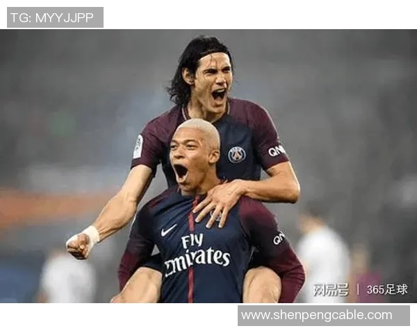 曼联与圣日耳曼历史交锋战绩分析及精彩瞬间回顾