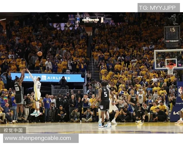 国王队与勇士队首节对决精彩回顾与战术分析