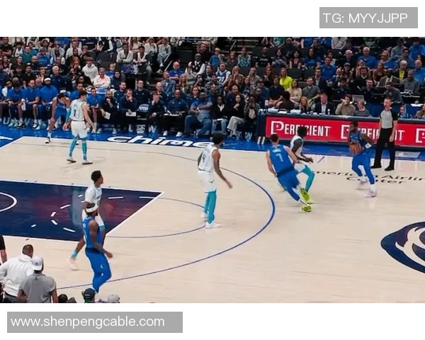 黄蜂与独行侠激战总分揭晓球迷期待的精彩对决回顾 黄蜂与独行侠激战总分揭晓球迷期待的精彩对决回顾